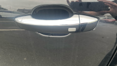 MG Hs 1.5 T-GDI Exclusive 5dr Petrol Hatchback